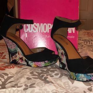 Floral wedges (peep toe)